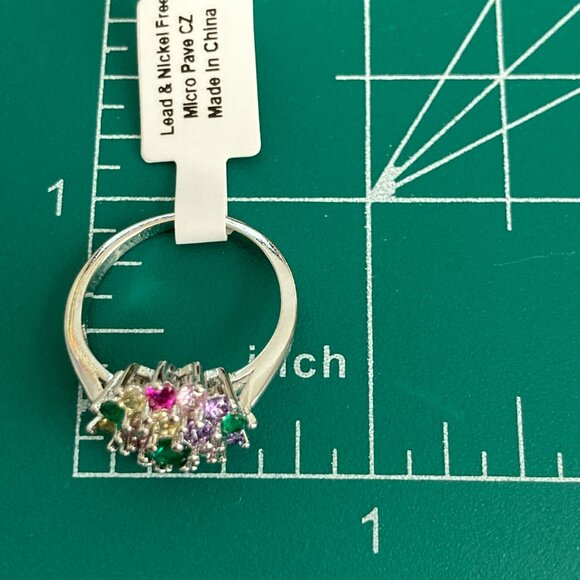 Fruit Salad Cubic Zirconia Halo Ring Rhodium Plated Size 7 8 9 Cocktail Green - Picture 12 of 13